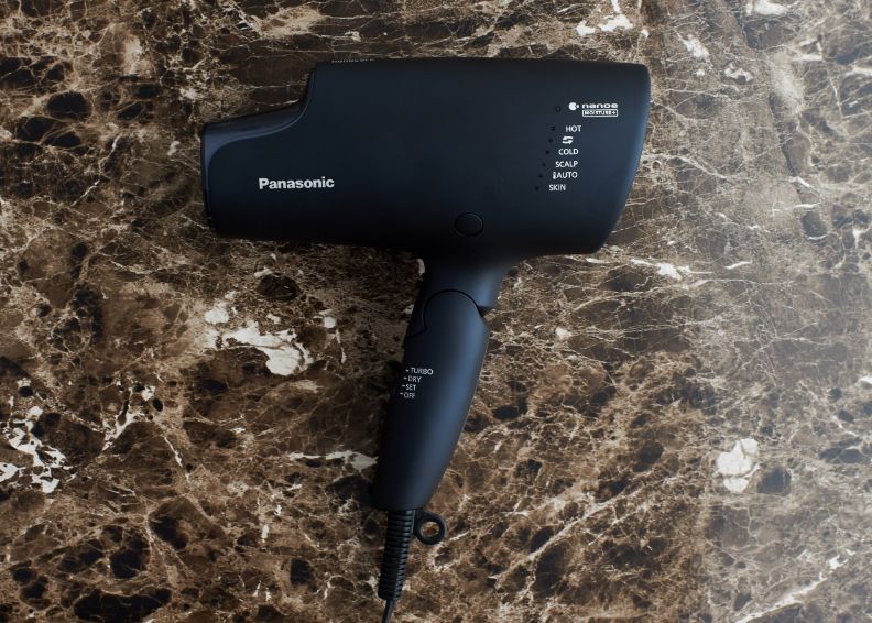 ヘアードライヤー ナノケア EH-NA0E