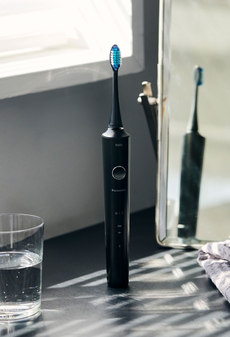 音波振動ハブラシ（電動歯ブラシ） ドルツ EW-DT52