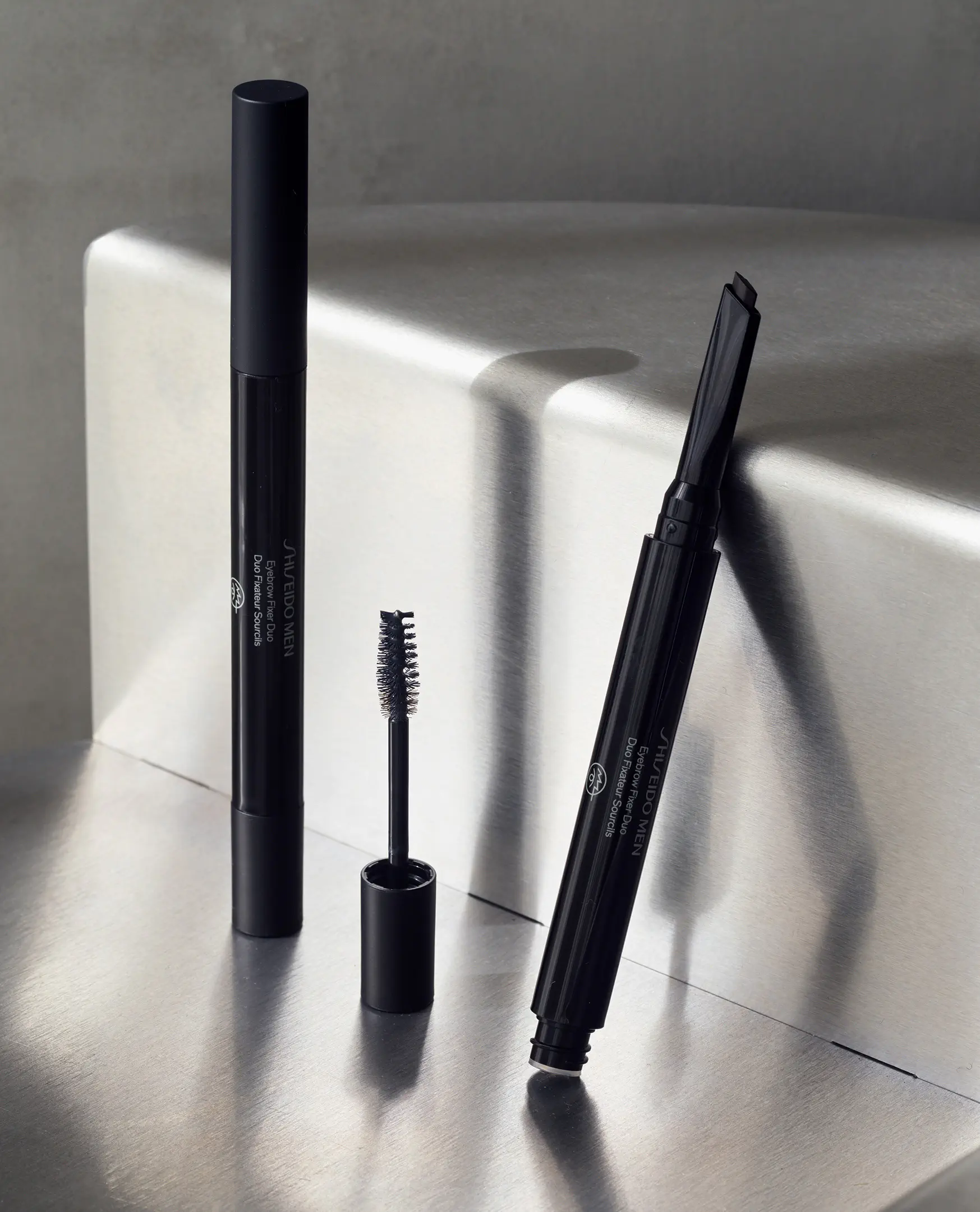 アイブロウ フィクサー デュオ